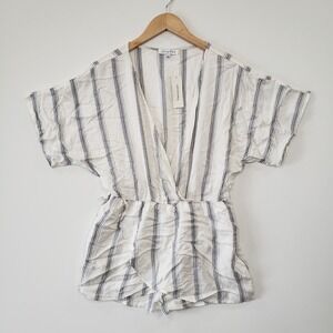 NWT Emory Park Francescas Striped Romper White Blue V Neck Short Sleeve Large
